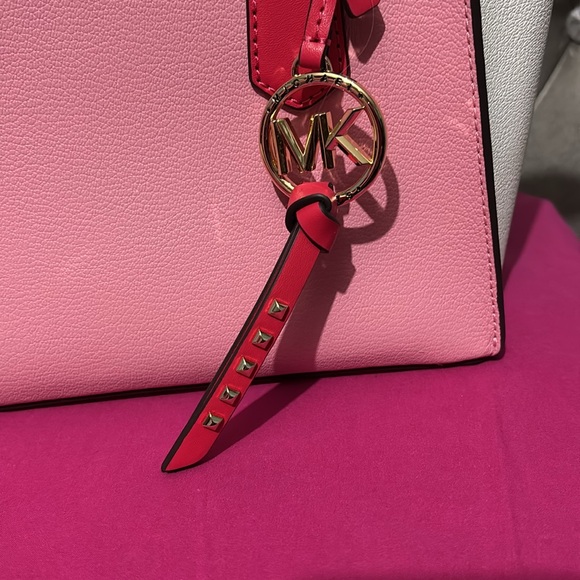 NWT Michael Kors Kris Medium Satchel - Picture 2 of 11